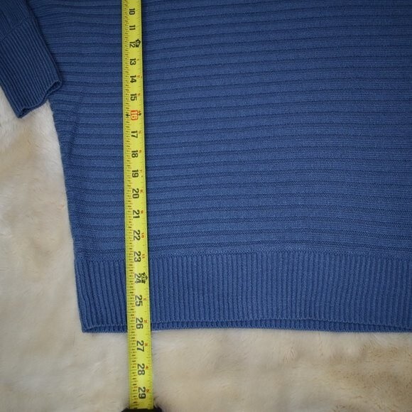 Womens Knit Sweaters Set of 2 Size XS Pink Blue V-Neck Open Back - Picture 14 of 16